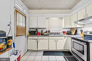 4271 N 6th St, Harrisburg, PA 17110 - Photo 6