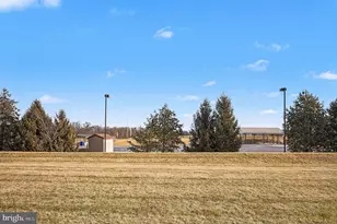 156 Sparrow Rd, Hummelstown, PA 17036 - Photo 8