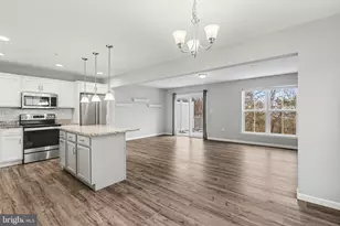 8110 Kelly Dr, Harrisburg, PA 17112 - Photo 6