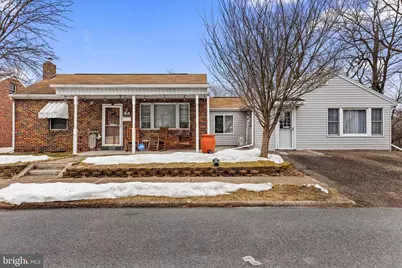 381 S 7th Street, Harrisburg, PA 17113 - Photo 1