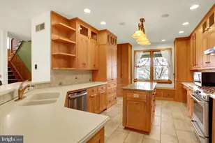 408 Grist Mill Rd, Hummelstown, PA 17036 - Photo 10