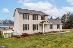 1650 Rosedale Ave, Middletown, PA 17057 - Photo 1