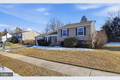 4849 Springtop Drive, Harrisburg, PA 17111 - Photo 2