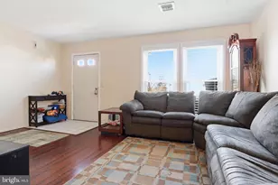 4849 Springtop Dr, Harrisburg, PA 17111 - Photo 6