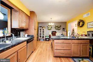 203 Hummel St, Hummelstown, PA 17036 - Photo 14