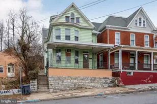 221 Pine St, Steelton, PA 17113 - Photo 1