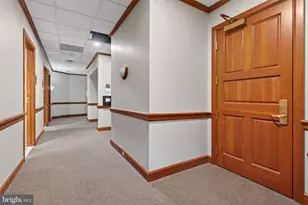 215 Pine St, Harrisburg, PA 17101 - Photo 10