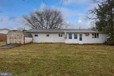 222 Robin Road, Hershey, PA 17033 - Photo 2