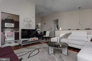 5811 Hidden Lake Dr, Harrisburg, PA 17111 - Photo 8