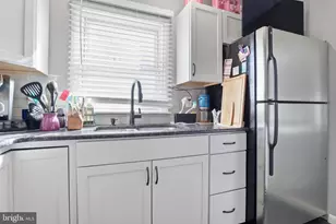 114 S Lockwillow Ave, Harrisburg, PA 17112 - Photo 12