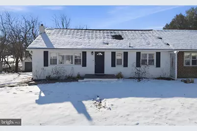 114 S Lockwillow Avenue, Harrisburg, PA 17112 - Photo 2