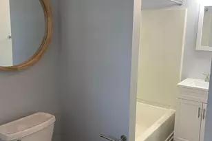 1109 N Front St, Harrisburg, PA 17102 - Photo 16