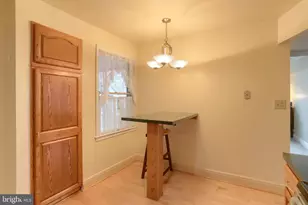 951 Innsbruck Dr, Hummelstown, PA 17036 - Photo 8