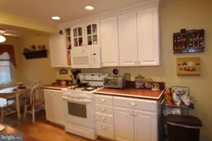 501 Vine St, Middletown, PA 17057 - Photo 14