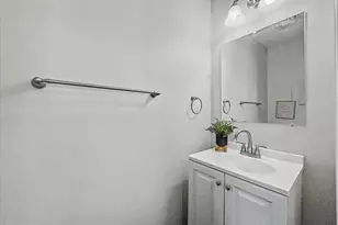 542 Seneca St, Harrisburg, PA 17110 - Photo 8