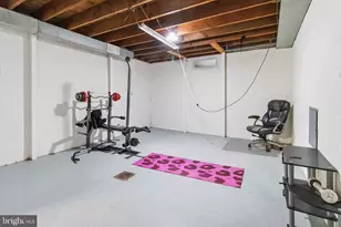 3625 Crooked Hill Rd, Harrisburg, PA 17110 - Photo 28