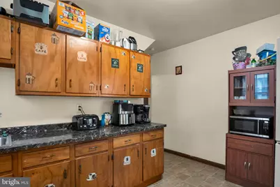 1937 Zarker St, Harrisburg, PA 17104 - Photo 10