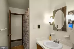 1937 Zarker St, Harrisburg, PA 17104 - Photo 22