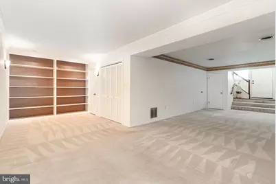 6179 Spring Knoll Drive, Harrisburg, PA 17111 - Photo 22