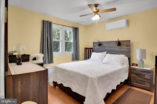 319 N Union St, Hummelstown, PA 17036 - Photo 16