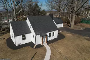 8050 Chambers Hill Rd, Harrisburg, PA 17111 - Photo 38