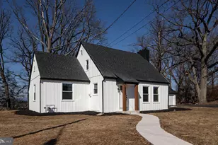 8050 Chambers Hill Rd, Harrisburg, PA 17111 - Photo 46