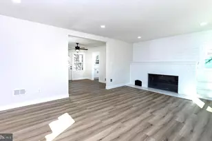 8050 Chambers Hill Rd, Harrisburg, PA 17111 - Photo 14