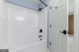 2308 Cypress Dr, Harrisburg, PA 17110 - Photo 22