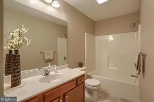 2301 Mandarin Ct, Harrisburg, PA 17110 - Photo 32