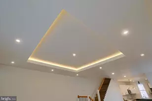 3029 N 3rd St, Harrisburg, PA 17110 - Photo 12