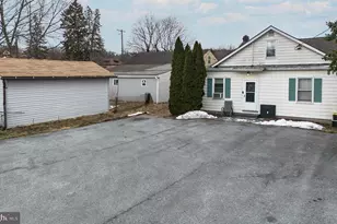 4820 Derry St, Harrisburg, PA 17111 - Photo 4