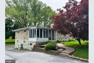 46 W Governor Road, Hershey, PA 17033 - Photo 1