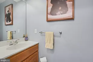 143 Jacobs Creek Dr, Hershey, PA 17033 - Photo 26