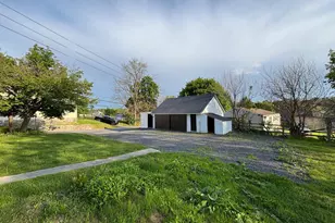 204 N Hoernerstown Rd, Hummelstown, PA 17036 - Photo 32