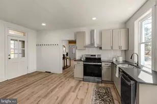 204 N Hoernerstown Rd, Hummelstown, PA 17036 - Photo 10