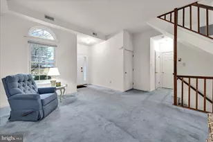 6106 Spring Knoll Dr, Harrisburg, PA 17111 - Photo 8