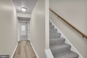 980 Gregs Dr, Harrisburg, PA 17111 - Photo 2