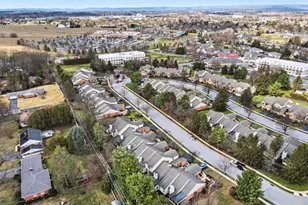 104 Cambridge Dr, Hershey, PA 17033 - Photo 40