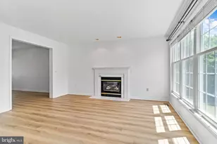 2015 Alexis Dr, Harrisburg, PA 17110 - Photo 16