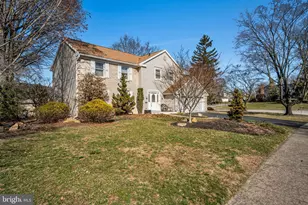 4098 W Tilden Rd, Harrisburg, PA 17112 - Photo 2