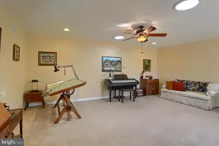 2639 Amanda Dr, Harrisburg, PA 17112 - Photo 32