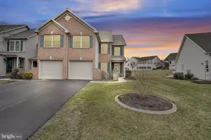 494 Quiggley Circle, Harrisburg, PA 17112 - Photo 1