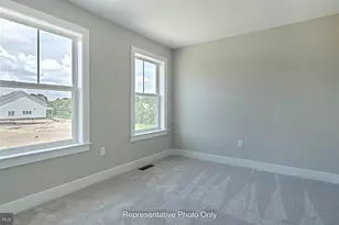 2420 Hawthorne Dr, Harrisburg, PA 17110 - Photo 24