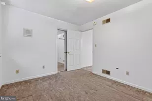 205 Peach St, Harrisburg, PA 17112 - Photo 16