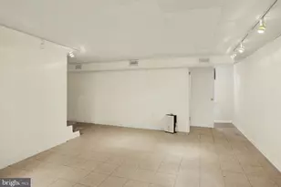 4361 N 3rd St, Harrisburg, PA 17110 - Photo 28