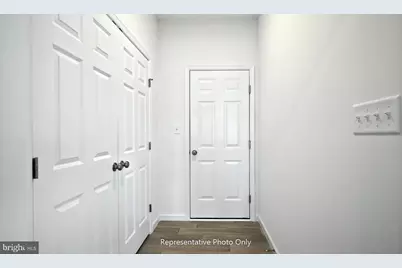 7843 Oak Brook Drive, Harrisburg, PA 17112 - Photo 8