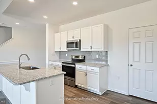 7841 Oakbrook Dr, Harrisburg, PA 17112 - Photo 14