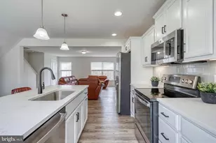 8127 Kelly Dr, Harrisburg, PA 17112 - Photo 8