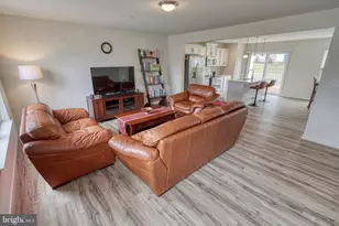 8127 Kelly Dr, Harrisburg, PA 17112 - Photo 12