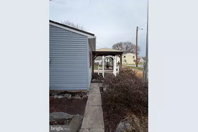 212 E Canal Street, Hummelstown, PA 17036 - Photo 4